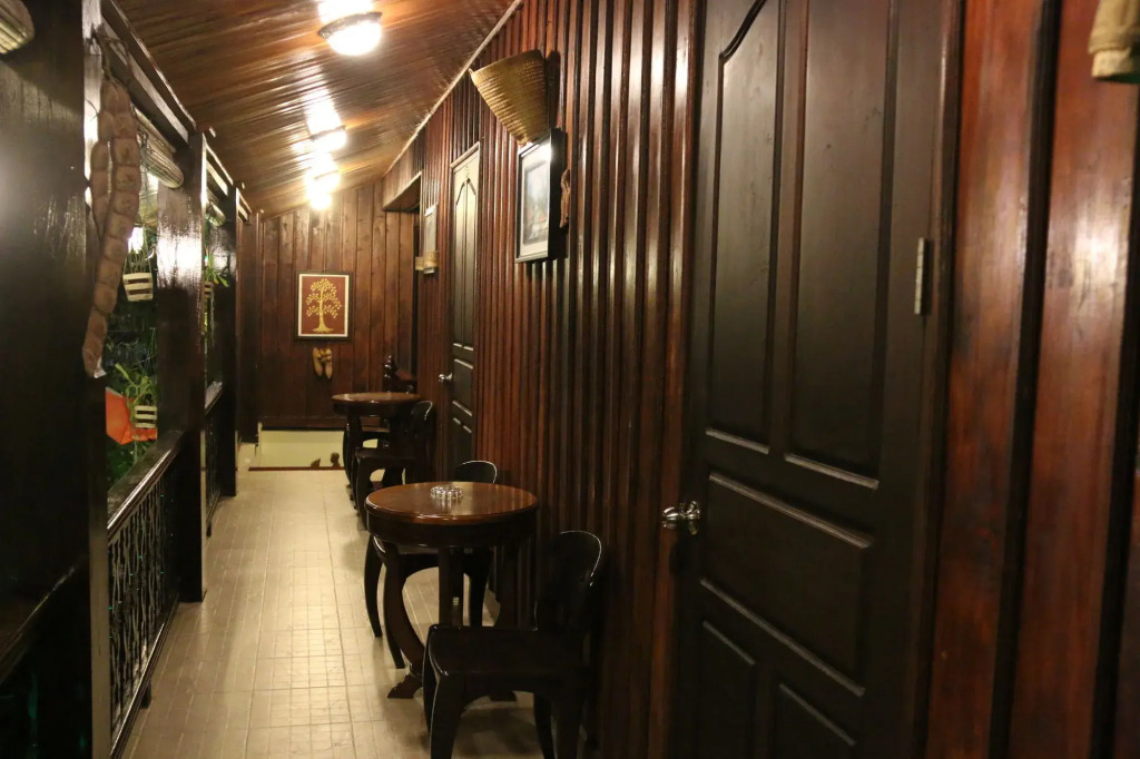 wisdom hotel