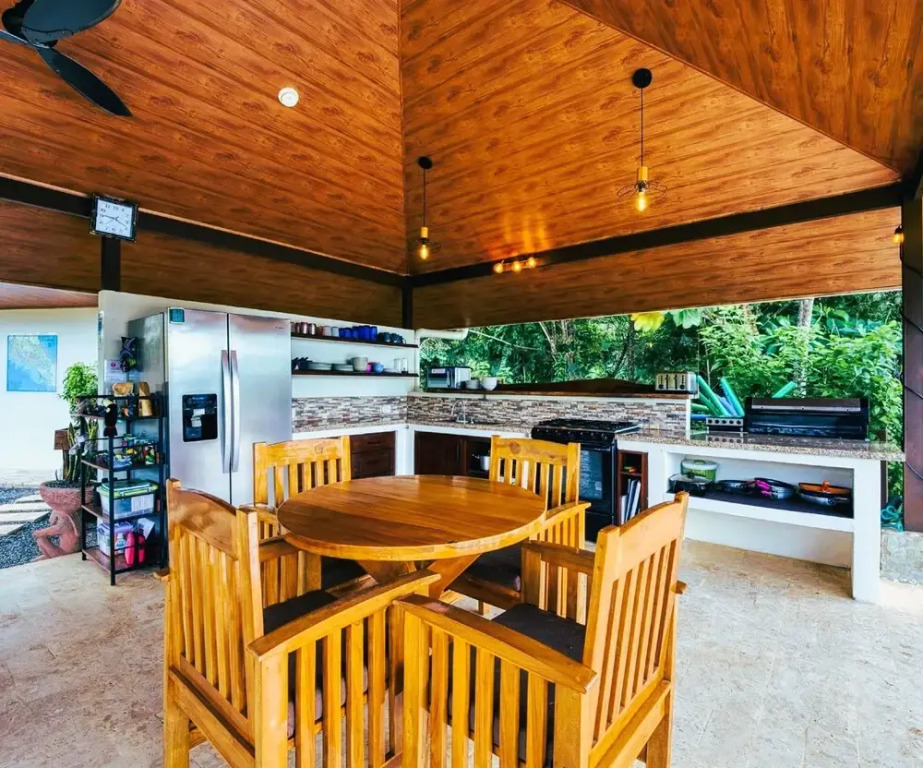 Natures Edge Boutique Hotel