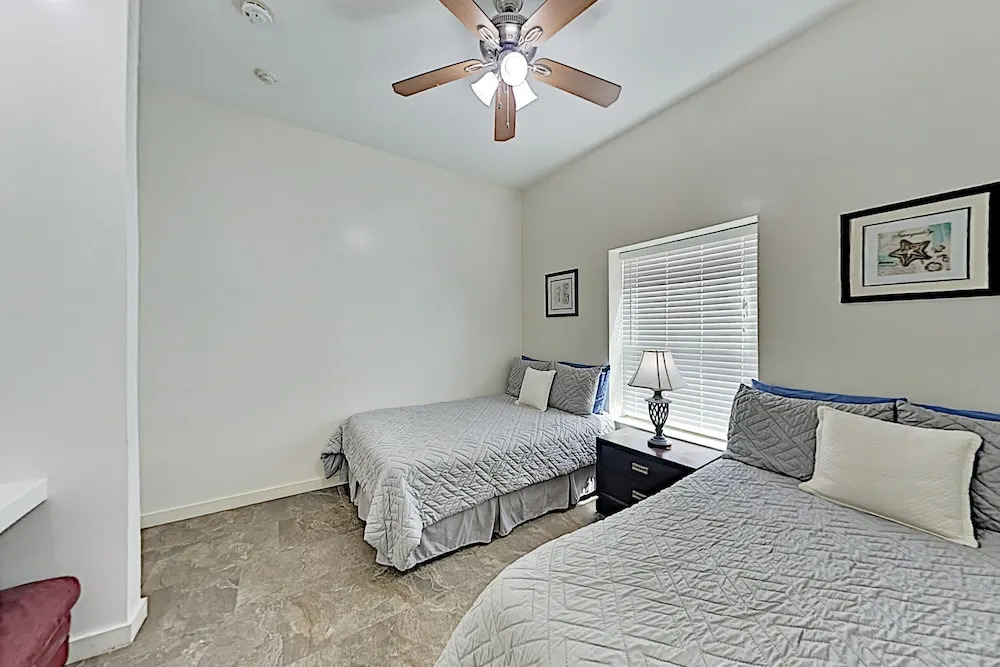 150pb101 3 Bedroom Condo