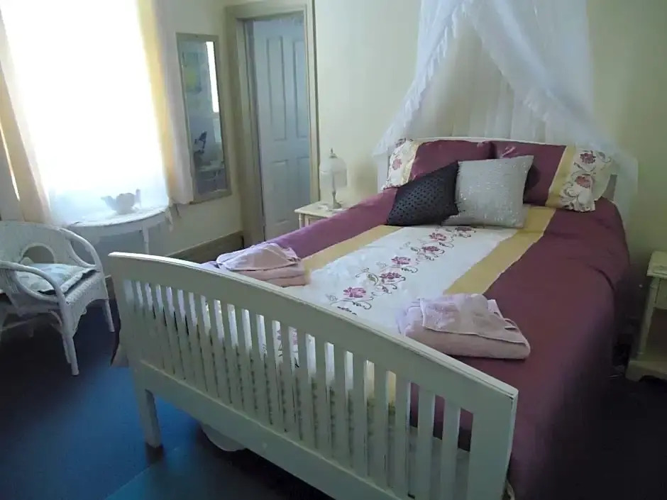 Astonleigh Villa Bed & Breakfast