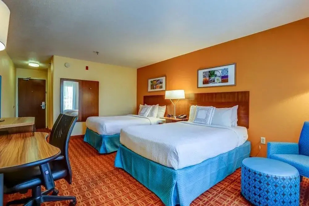Fairfield Inn & Suites By Marriott Memphis