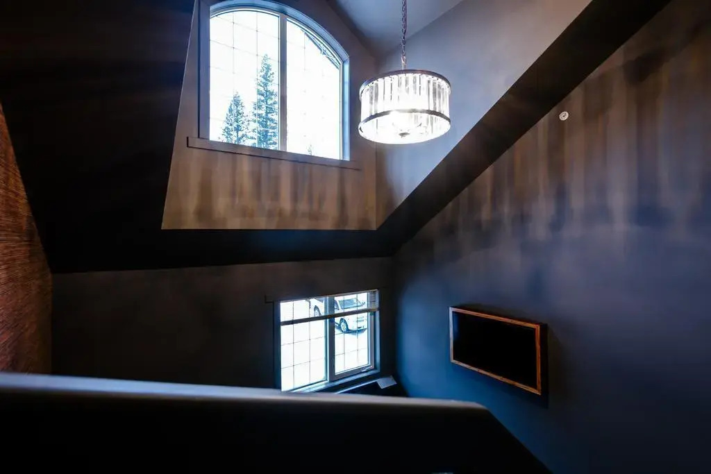 Creekside Villa