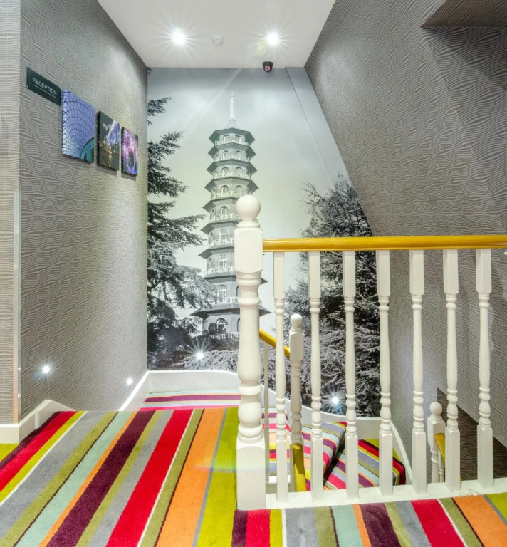 The Kensington Hideaway