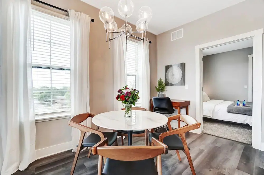 Opulent Corner 2BR Near OSU w Garage Parking