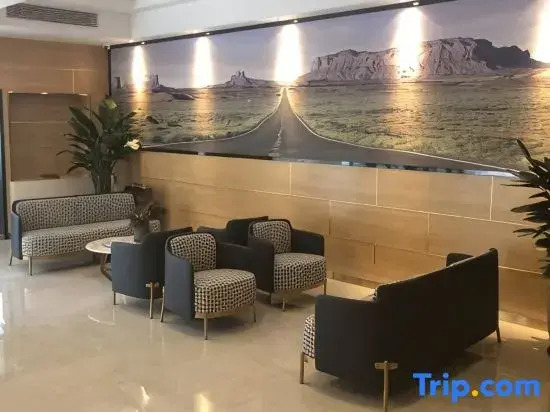Q8 Hotel
