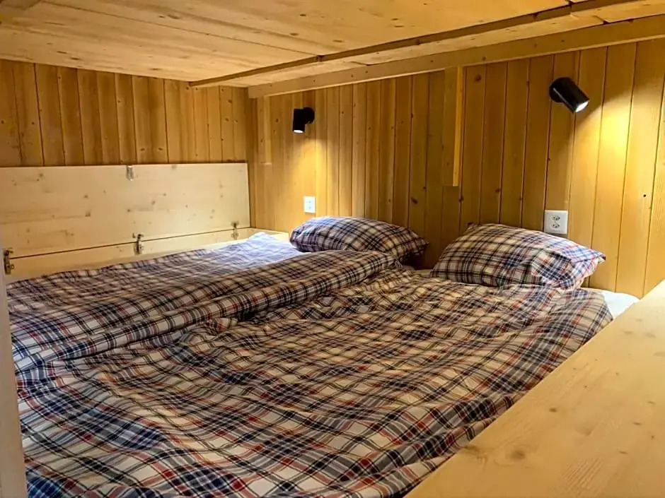 Freeride Hostel & Bar lounge