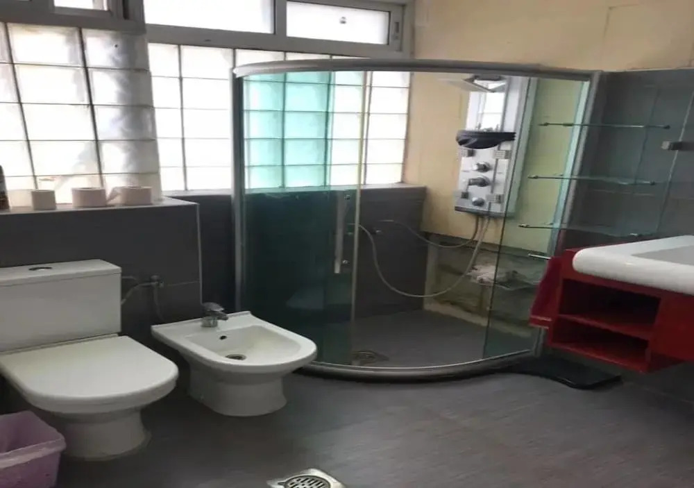 Hommus Hostel