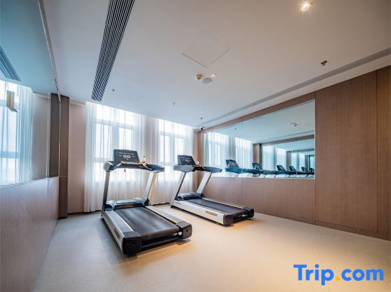 Starway Inn Yining Yinyuan Road International Airport Hotel