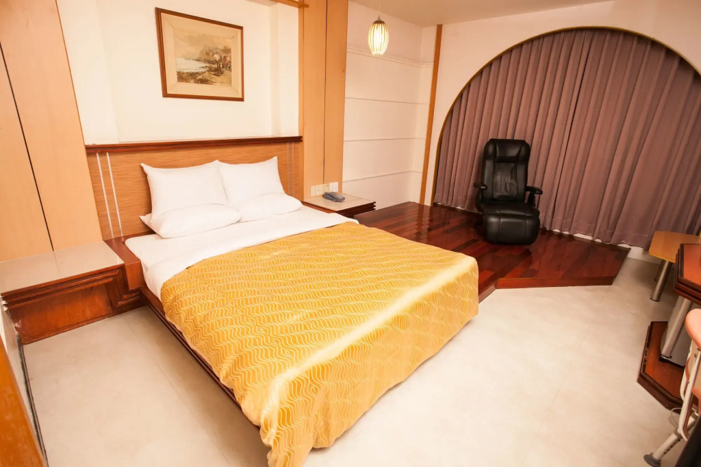 Hwa Nan Hotel