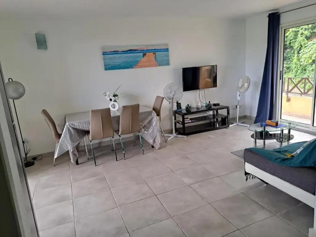 Super appartement T3 proche de tout sans vis-à-vis