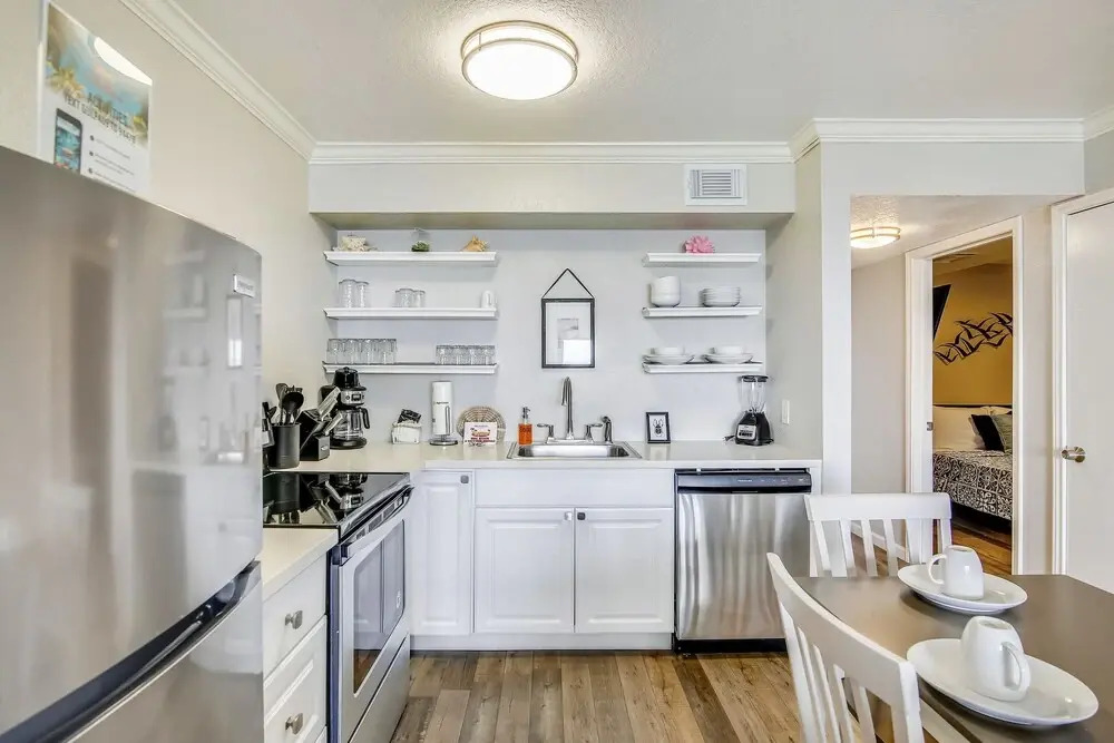 Victorian 8202-just Beachy