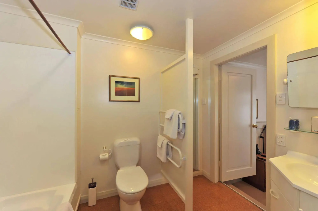 Shelbourne Villa