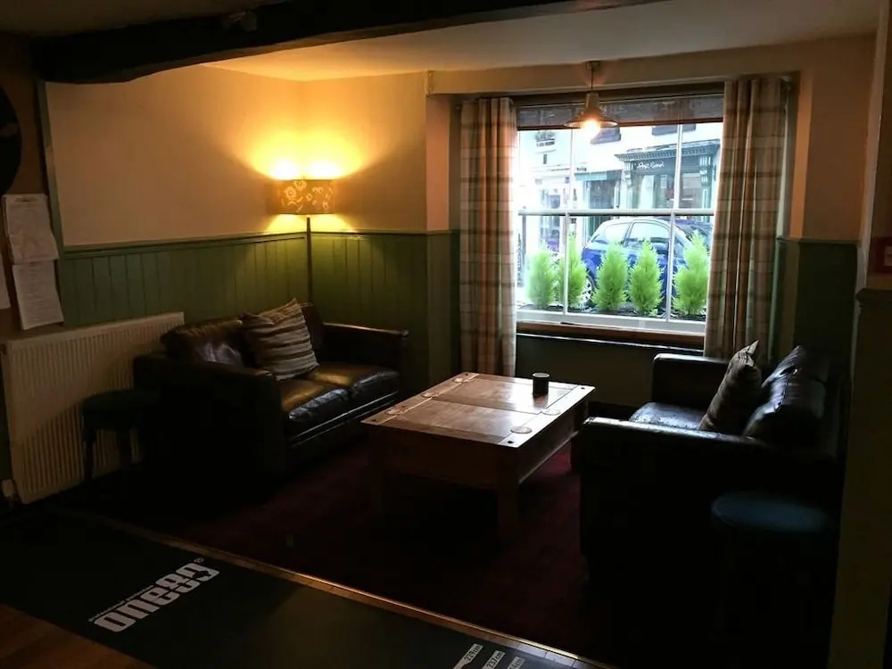 The Globe Inn