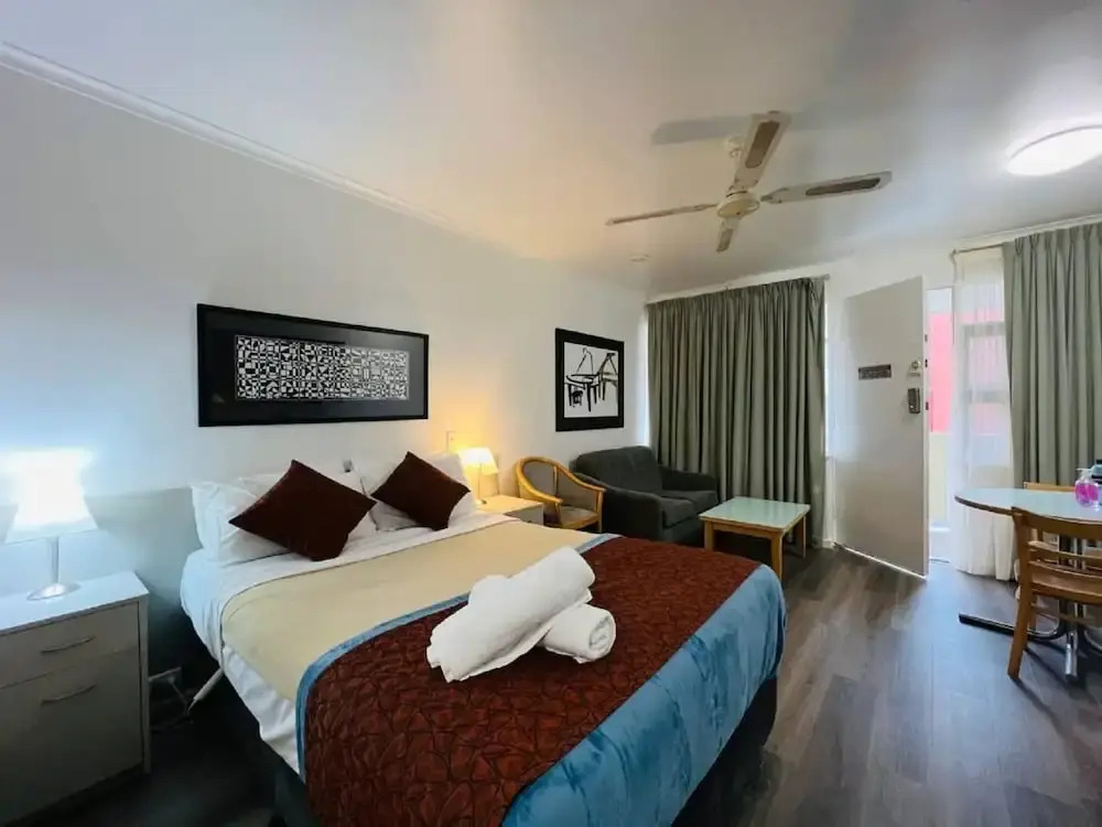 Unwind Glenelg Studio Apartment no 31