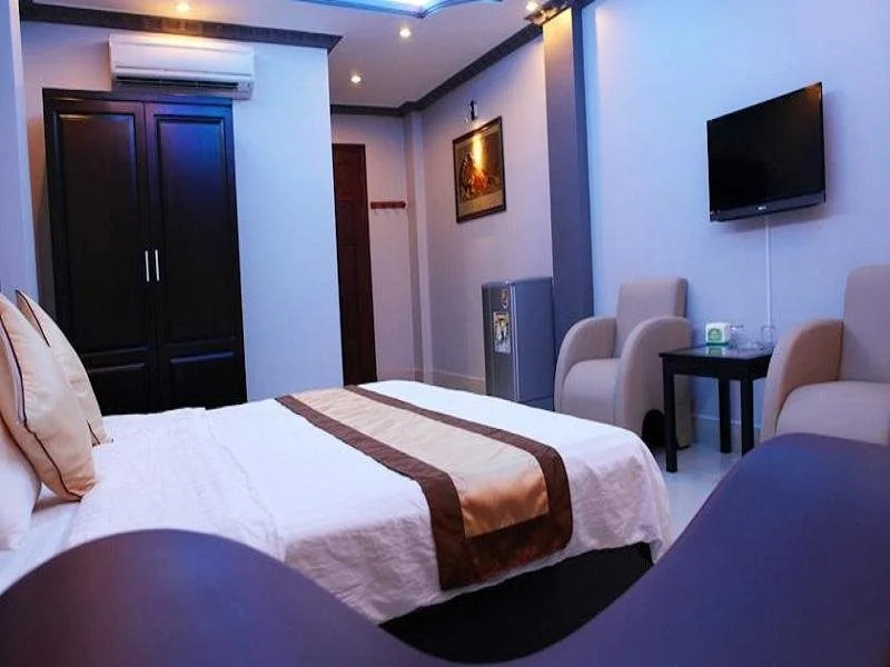 Linh Dan Hotel Phan Xich Long By Urban B - Addr 12-7 Cù Lao