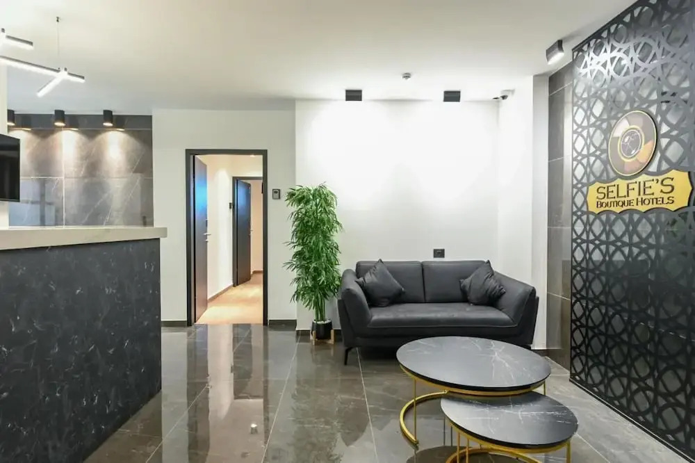 Selfies Boutique Hotel