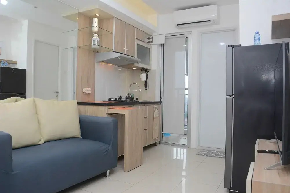 Comfort and New Renovation 2BR Bassura City Apartment