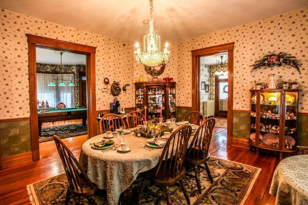 Hollerstown Hill Bed and Breakfast