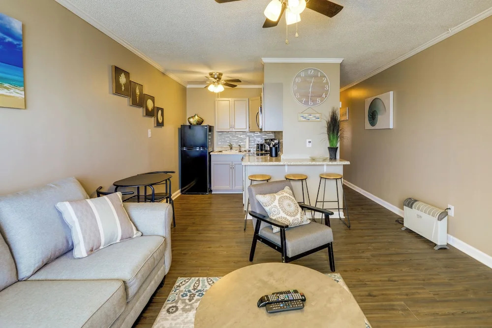 North Topsail Beach Vacation Rental w/ Balcony!
