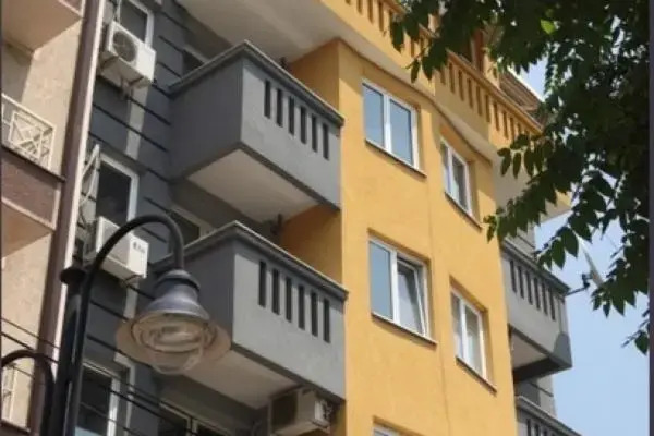 Cozy Two Bedroom Apartment 8
