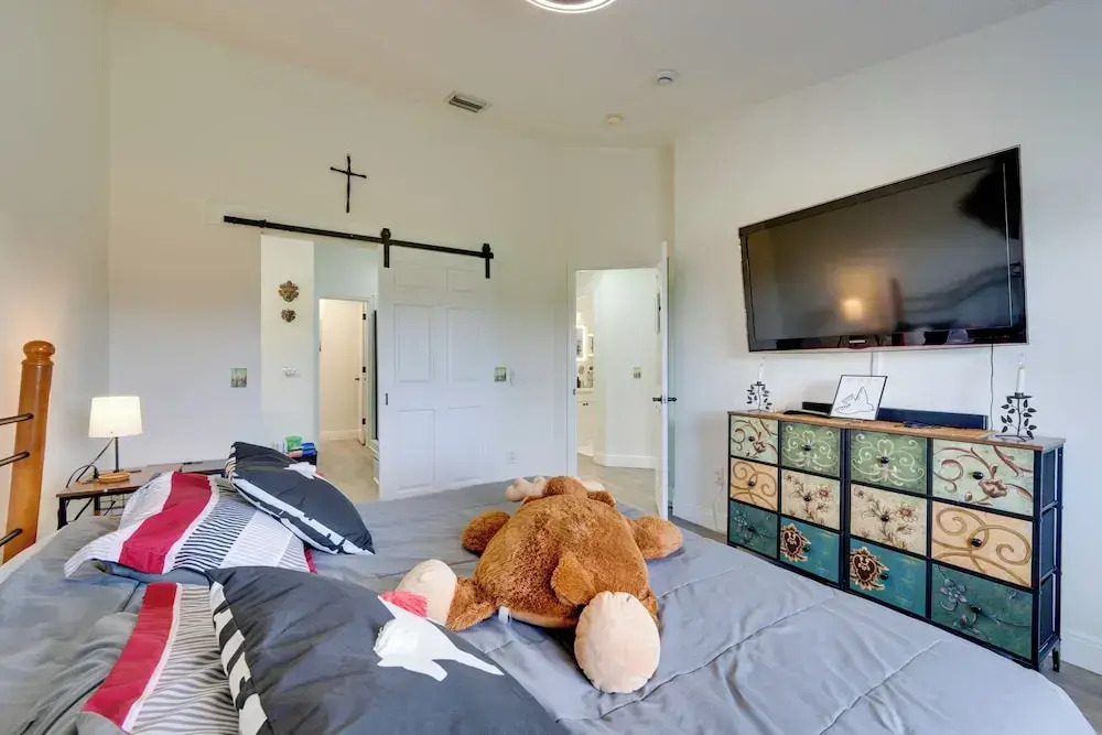 Pool + Patio: Family-friendly Townhome By Disney!