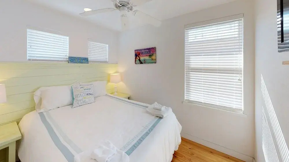 Dockside House SC #2 4 Bedrooms 2.5 Bathrooms Home