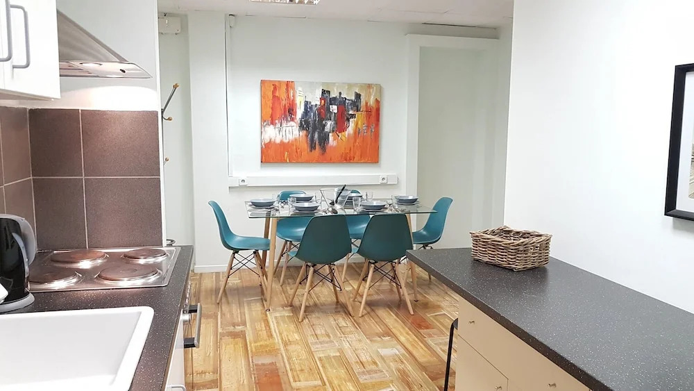 Erra - Berry - Athens Center,180m²,Big Balconies,6 BD,3 BATH