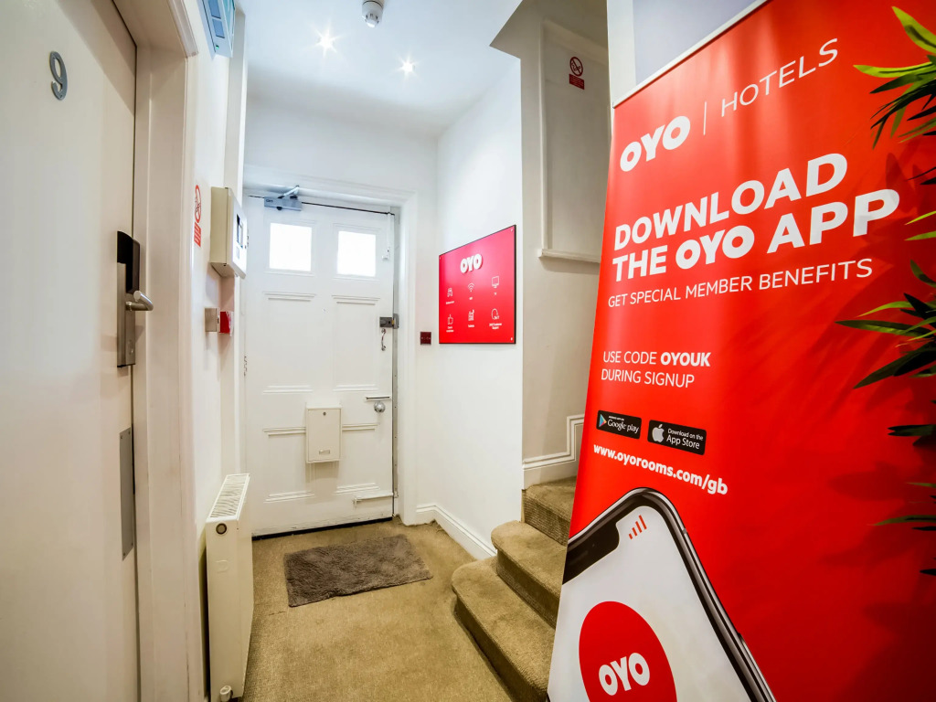 OYO TamTam Acton Hotel