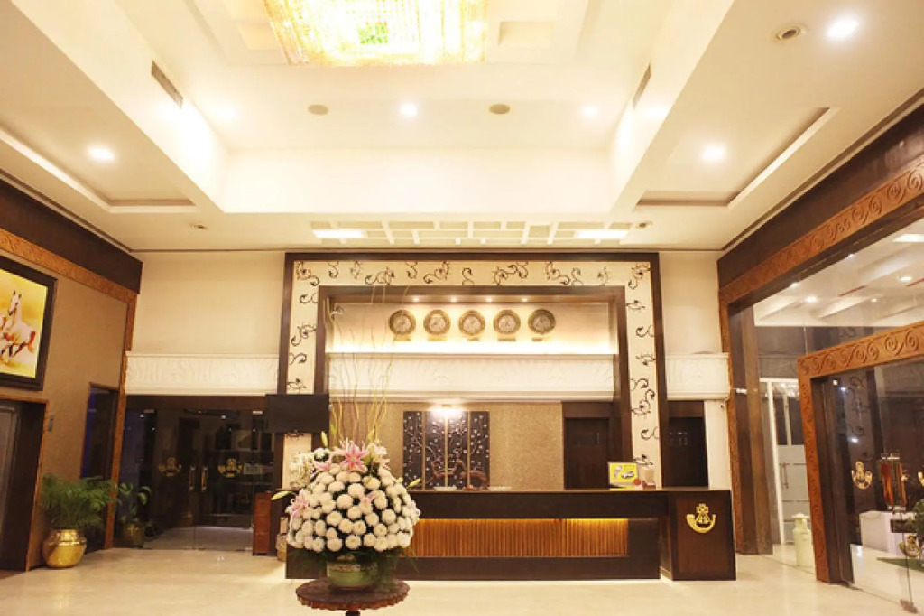 The Aananda Imperial