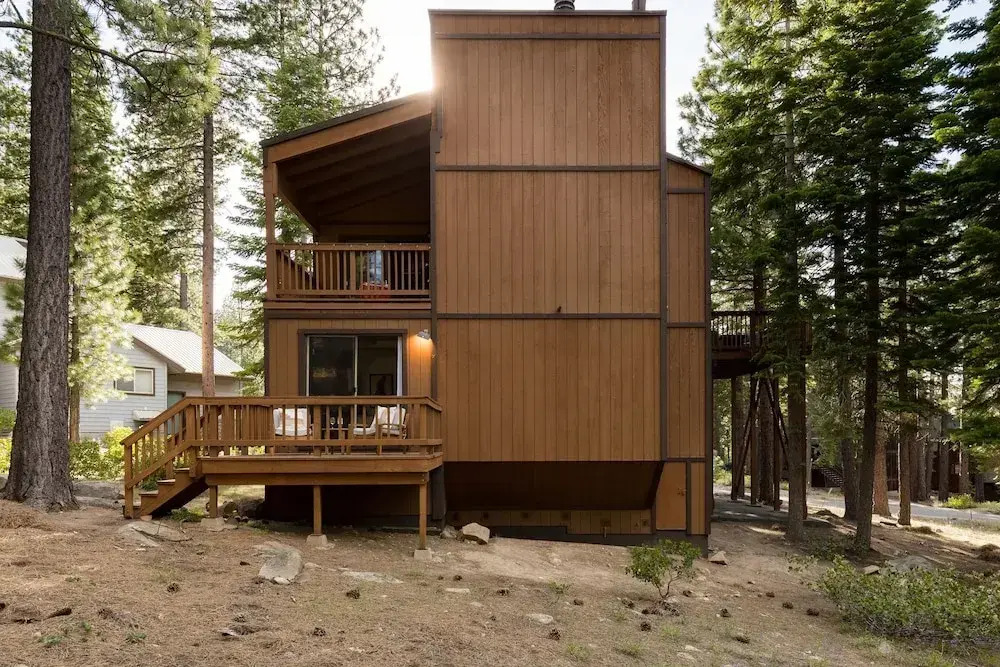 Wolfe by Avantstay 5mins Northstar w Hot Tub Fireplace 2 Private Decks