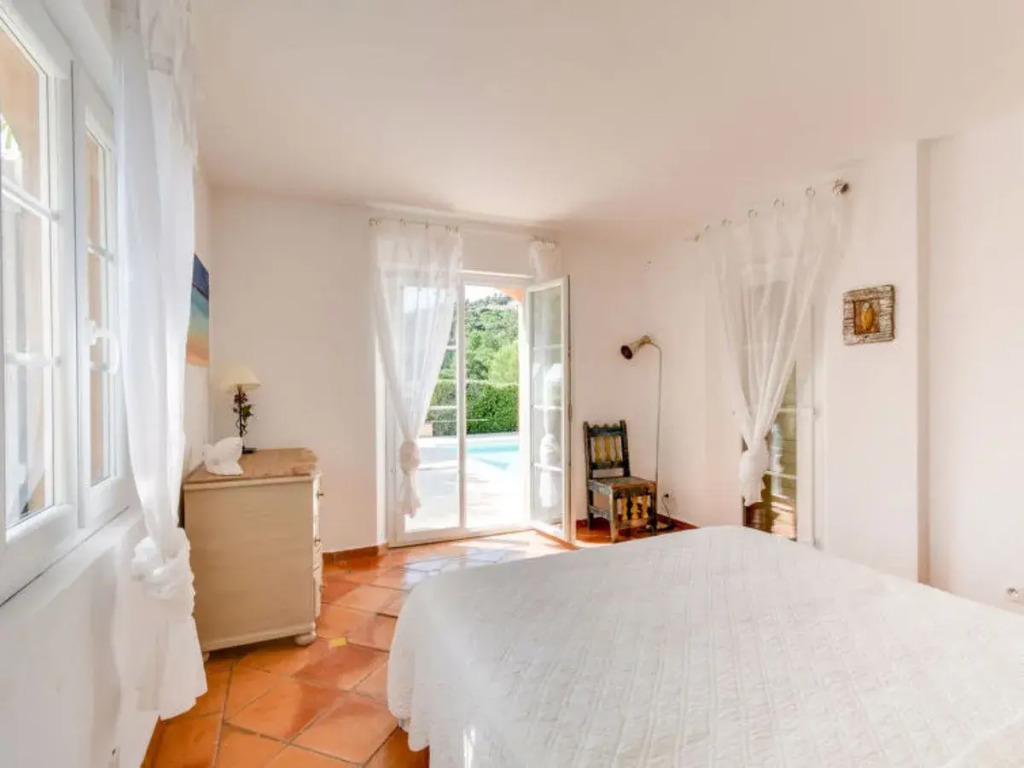 Villa Le Petit Rouveau by Interhome