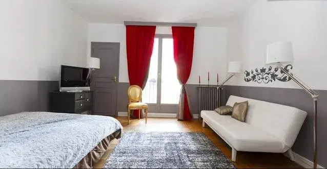 The Suite - Tour Eiffel