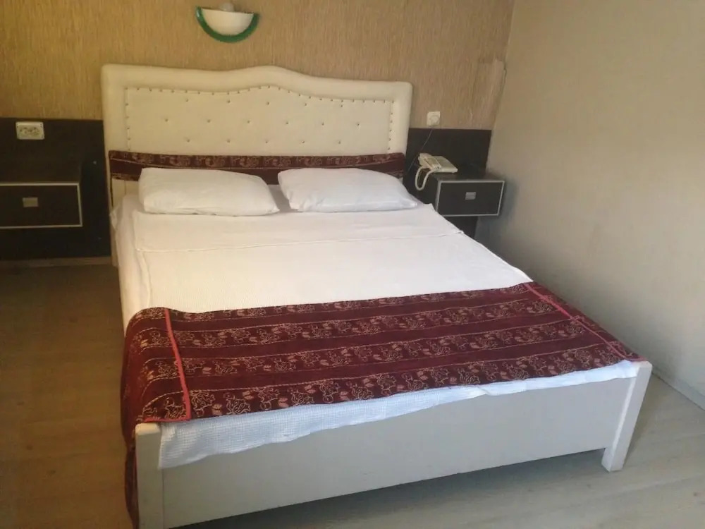 Hotel Haymanali