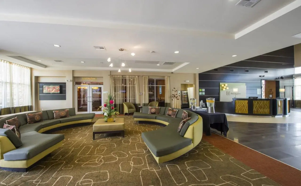 Holiday Inn Hotel Houston Westchase