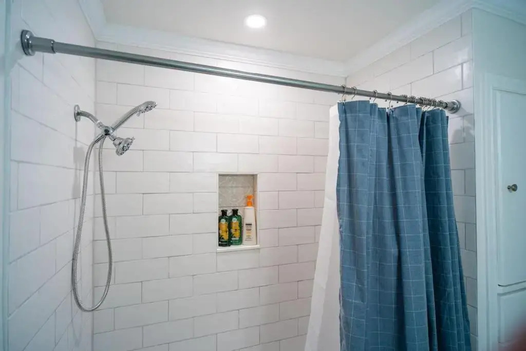 NEW! The Sage Home- Hot Tub Near Gathering Place