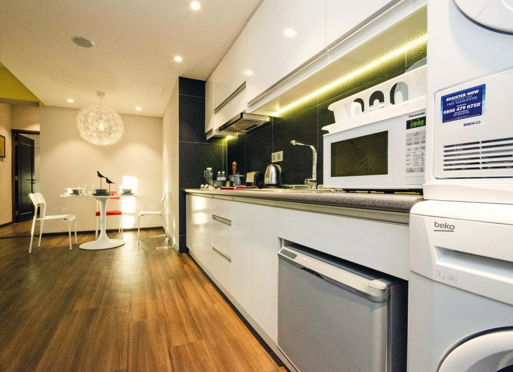 Crown Regency Serviced Suites