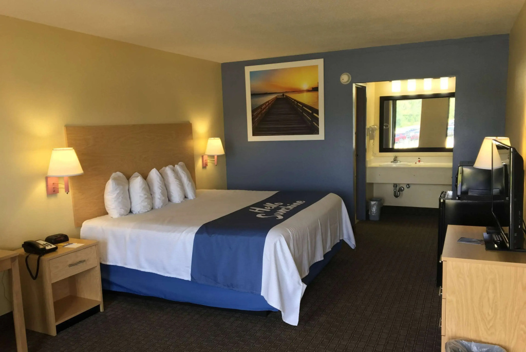 Days Inn by Wyndham Crystal River