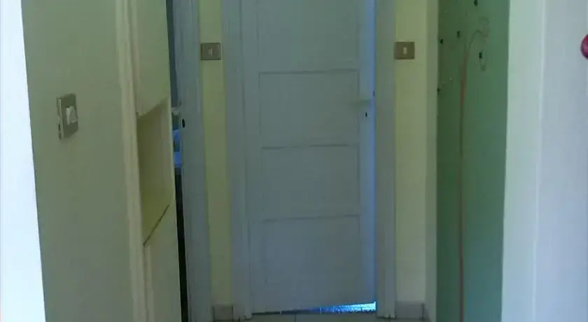 Exposistershouse