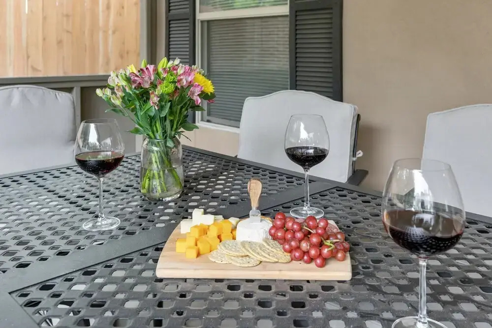 Luxury Haus Near Main St W/pool & Fire Pit