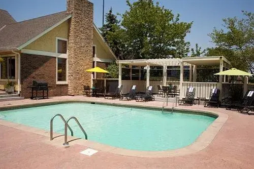 Chase Suite Hotel Kansas City