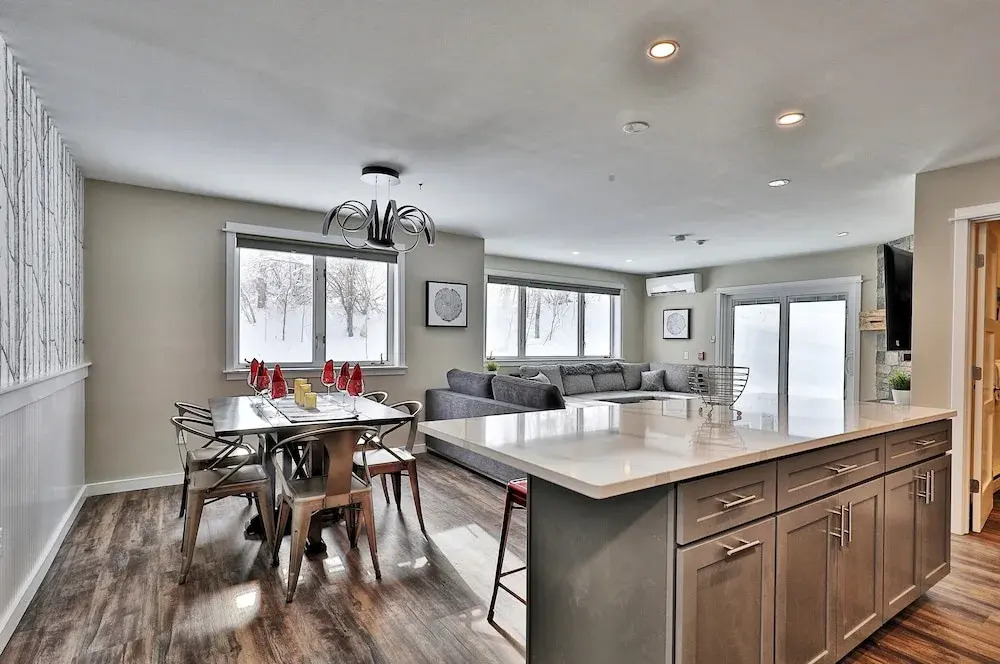 Kcis 612 - Forest Fun: Brand New Killington Condo, 2rm