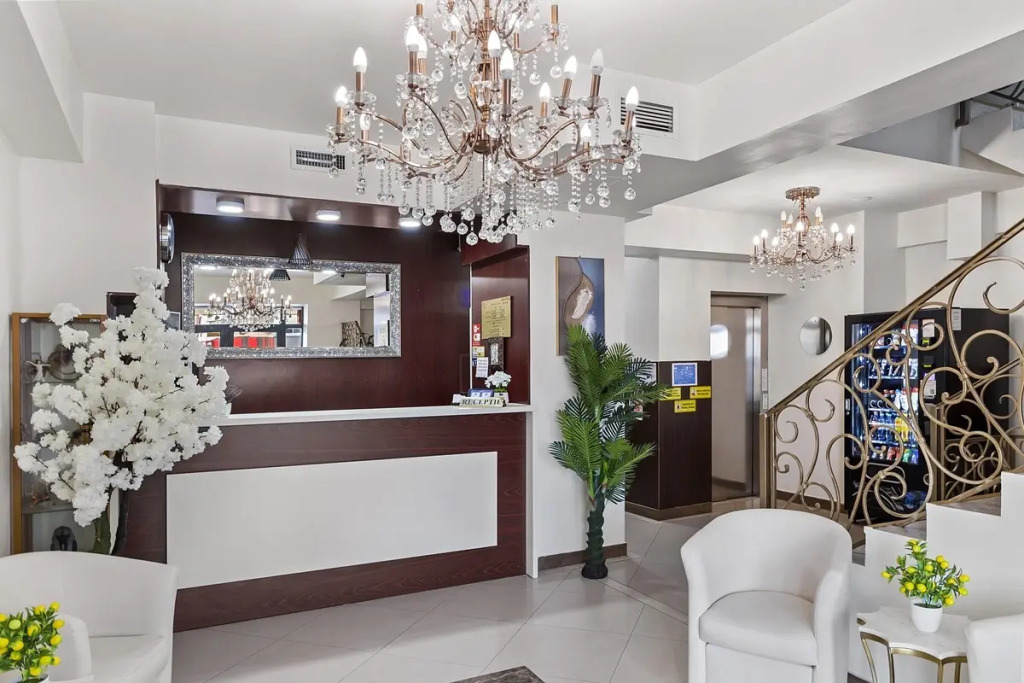 Lina Hotel
