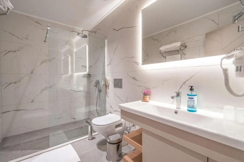 Riversea Suite & Hotel