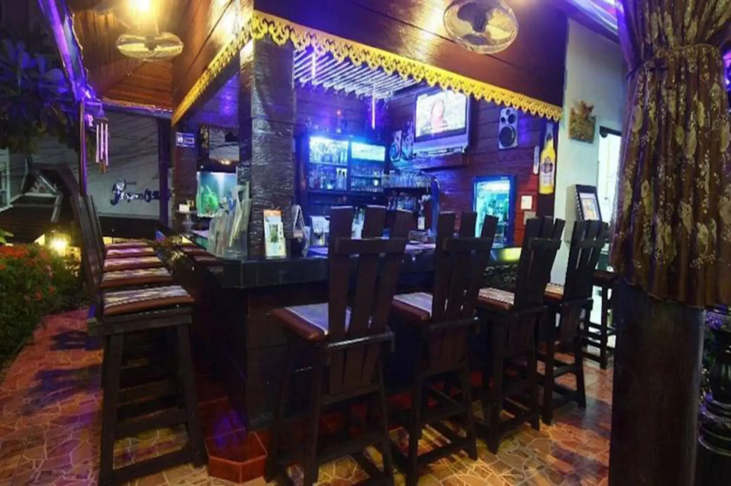 Patong Sunbeach Mansion