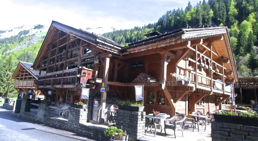 Chalet La Grange à Germaine - Propriétés Mont Amour