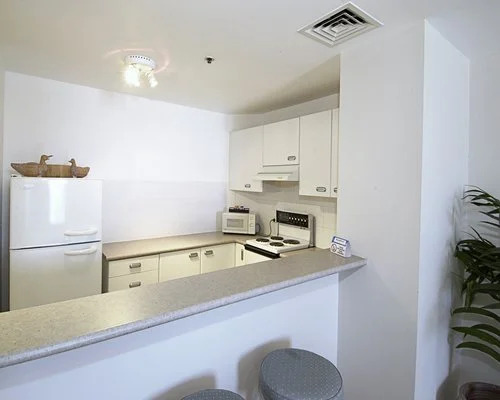Breakfree Paradise Centre - 4 Nights, Surfers Paradise, Australia
