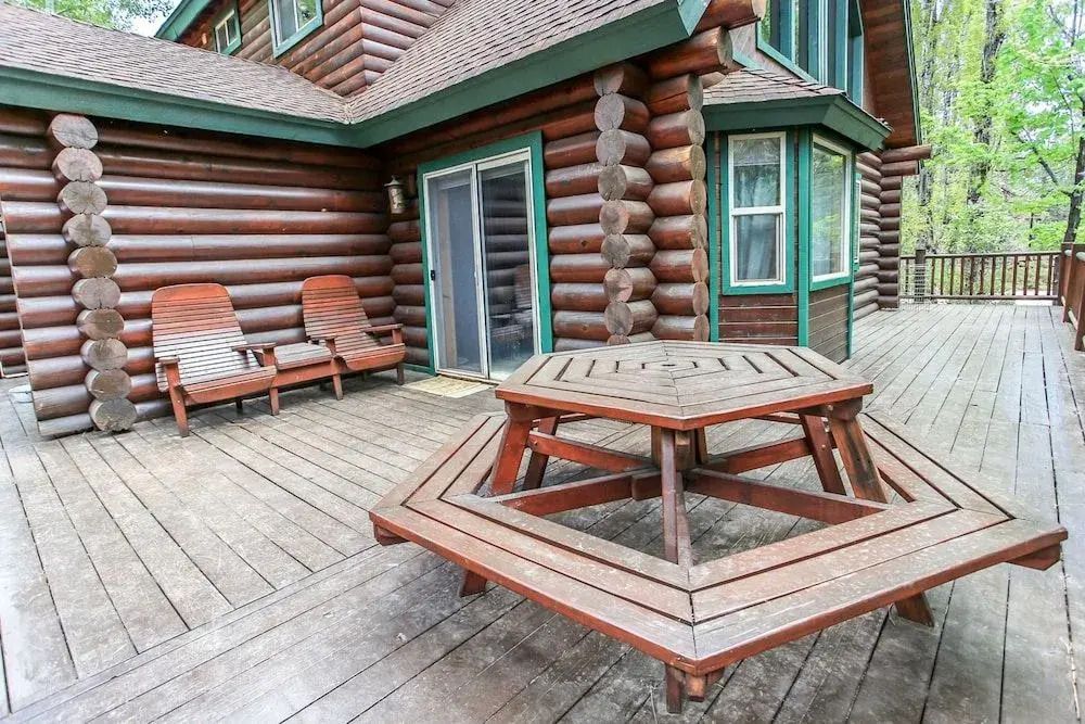 Three Bear's Den