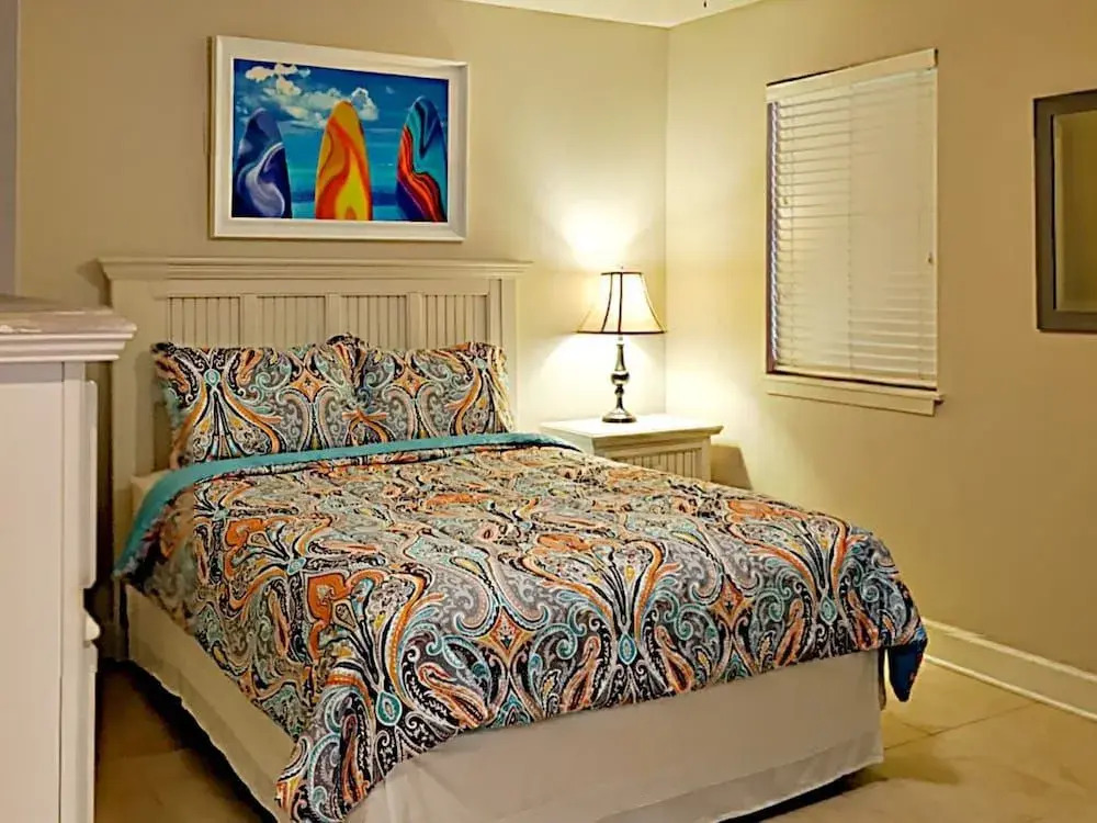 Gulf Road Condo 27222 - 2 Br condo by RedAwning