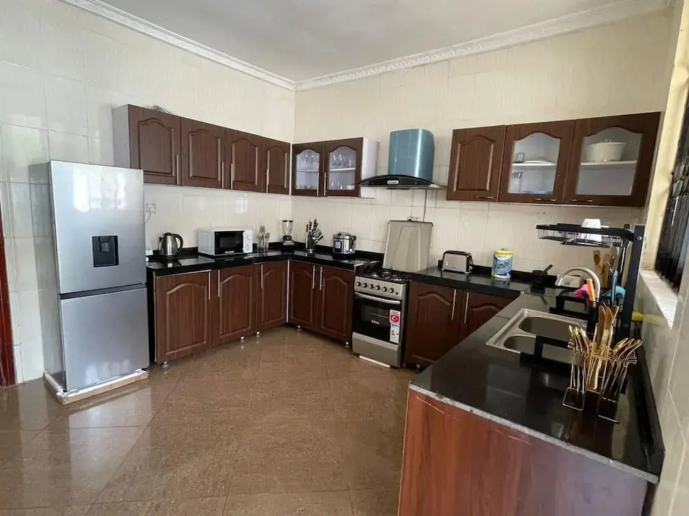 Immaculate 3-bed Apartment in Dar es Salaam
