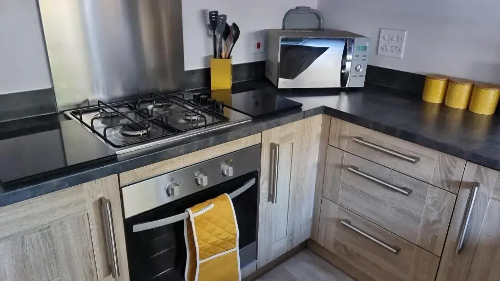 Luxurious 2 Bedroom Flat Ashford